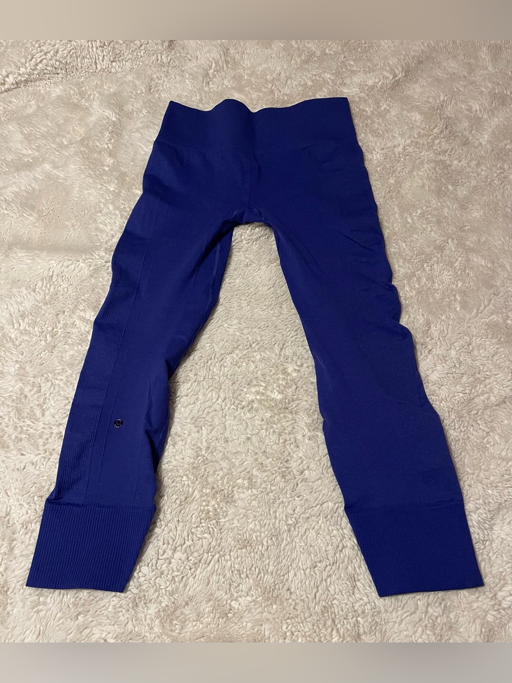 Lululemon Ebb To Street Pant
Heathered Pigment Blue size 10